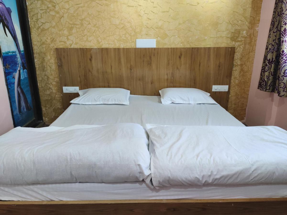 Choudhary Guest House Udaipur Extérieur photo